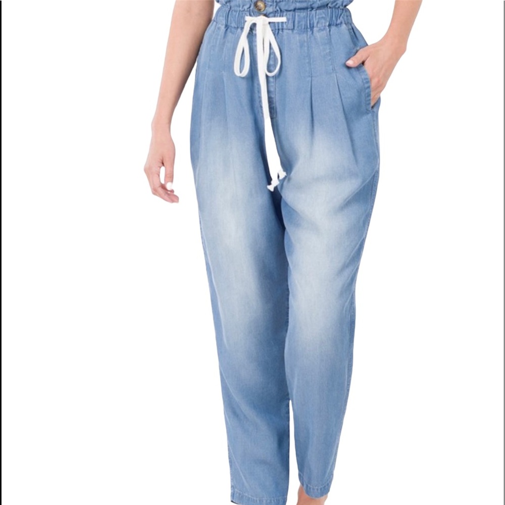 NWT Chambray Paperbag Waist Ankle Length Pant